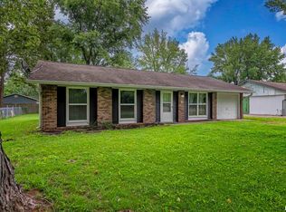 704 N 27th St, Herrin, IL 62948