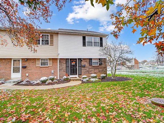 3rd image of 3483 Amberway Ct #84