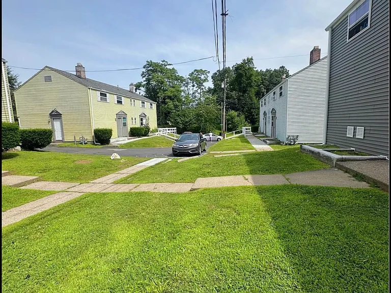 100 Ledgecrest Ave #98 — Photo 11