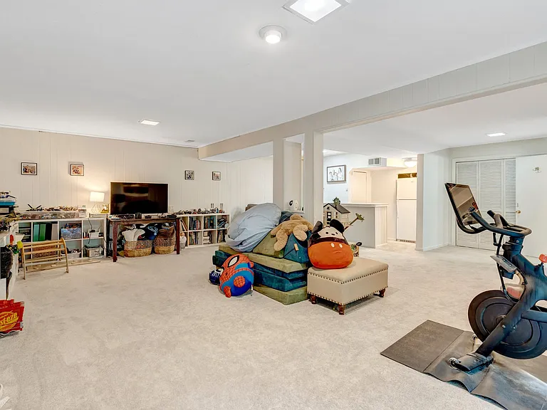 4509 Twinbrook Rd — Photo 52