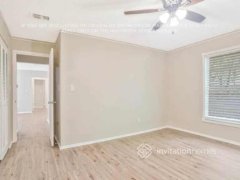 2313 Dunbury Ct — Photo 11