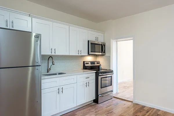 Rented by Nooklyn NYC LLC | media 2