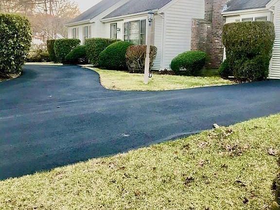2nd image of 179 Sudbury Ln