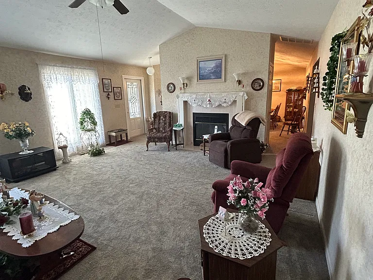5 Torchwood Ln #5 — Photo 1