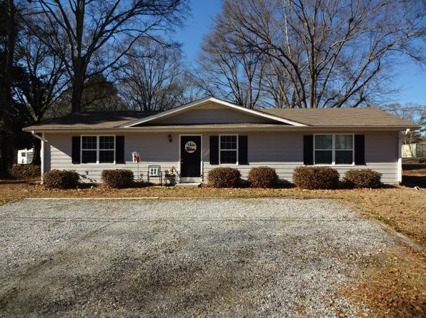 224 Martin Luther King Jr Dr #C