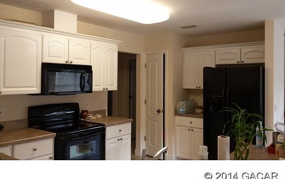 3rd image of 382 NW 232nd Ter