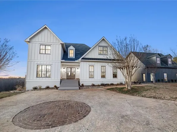 1579 Julius Bridge Rd, Ball Ground, GA 30107