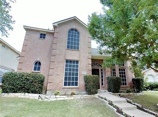 803 Pebble Ridge Dr, Lewisville, TX 75067
