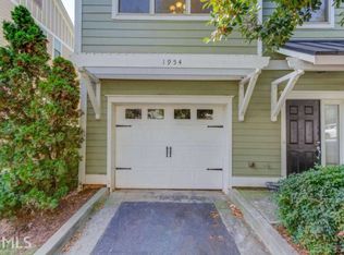 1954 Sterling Oaks Cir, Atlanta, GA 30319
