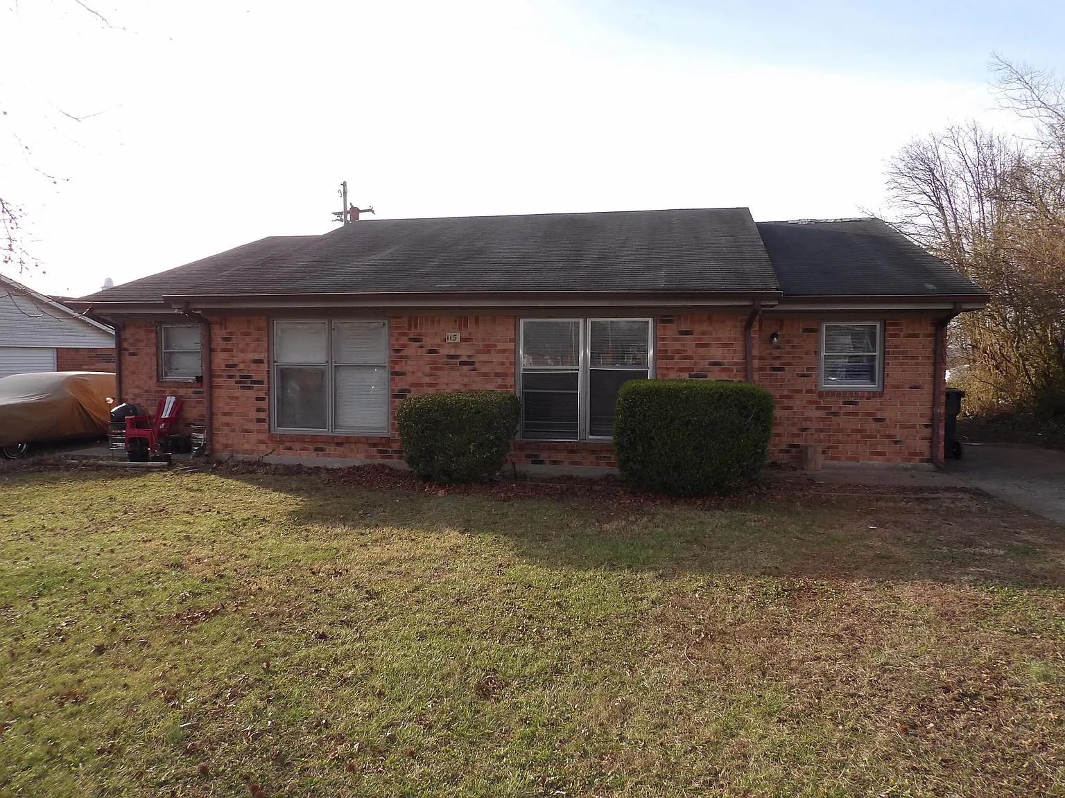2 bed, 1.0 bath, 900 sqft, $1,250 — Photo 2