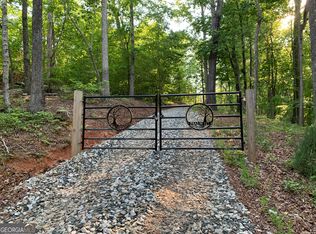 117 Shore Crest Dr, Martin, GA 30557