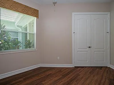 1875 Bridgepointe Cir #33 — Photo 23