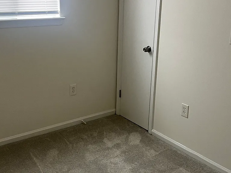 835 Little Bay Ave #33 — Photo 16