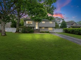 1291 Minerva Ave, West Islip, NY 11795