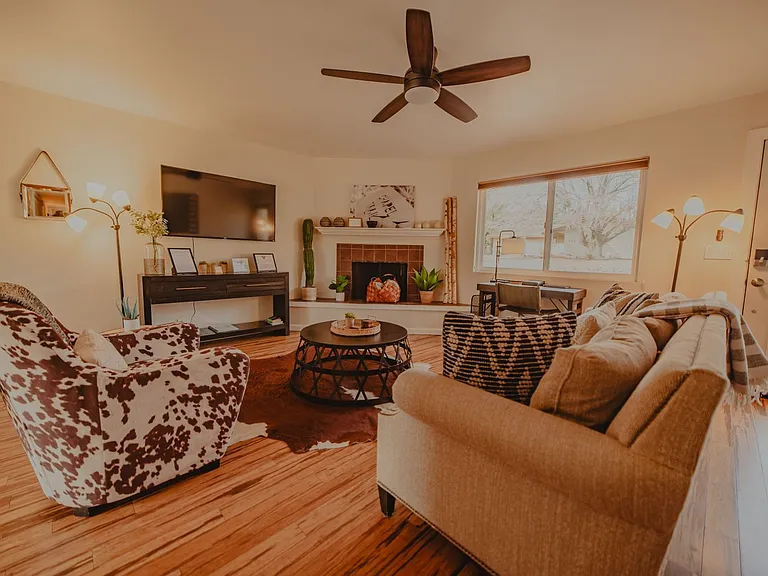 424 Antelope Dr — Photo 9