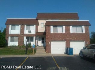 8161 Mount Ct APT C, Crown Point, IN 46307