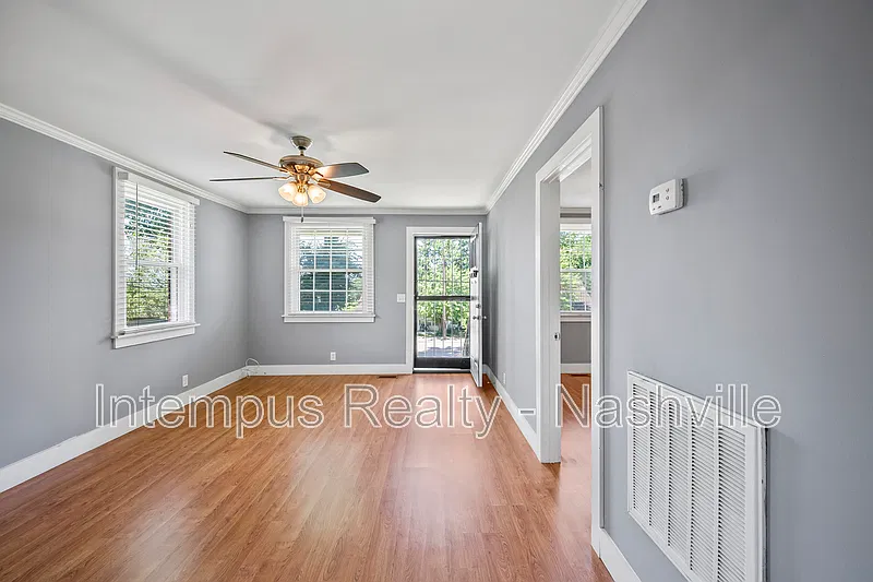 2 bed, 1.0 bath, 762 sqft, $1,497 — Photo 3