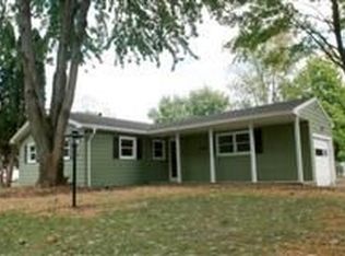 2854 Memory Ln, Lansing, MI 48911