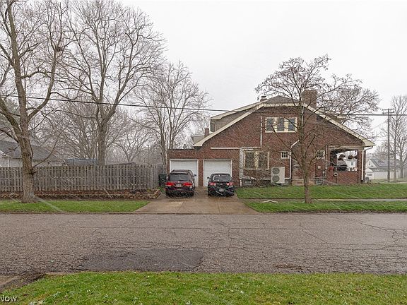 3rd image of 662 Johnson Ave