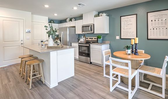 3rd image of 5014 Pear Mesa Ave