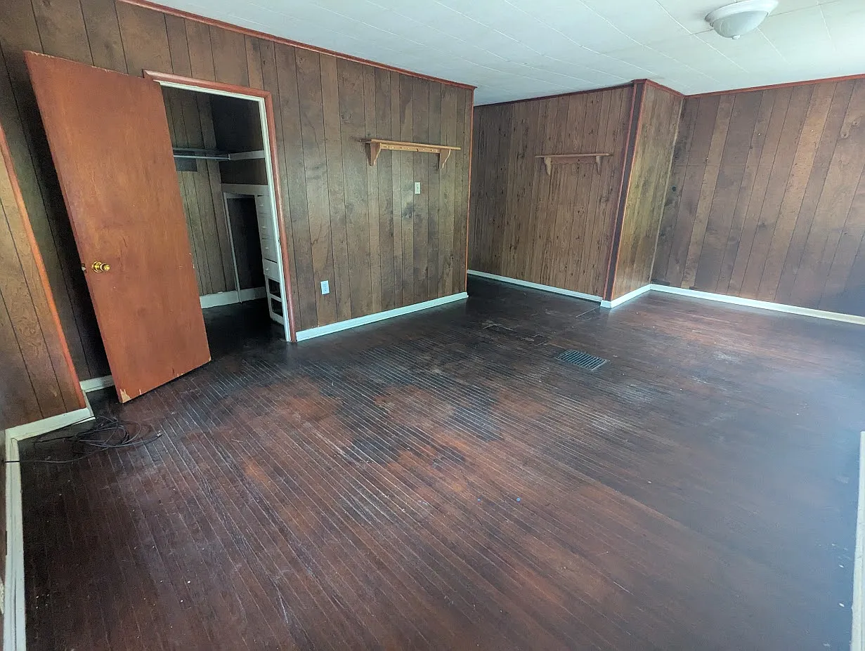 2 bed, 870 sqft, $875 — Photo 4