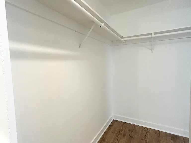 2038 S Bentley Ave #103 — Photo 18