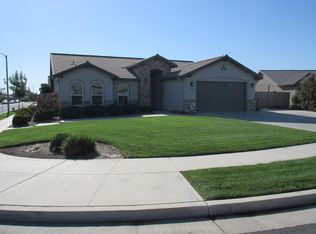 1495 Laredo Ct, Tulare, CA 93274
