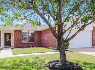 3121 Centennial Village Dr, Pearland, TX 77584