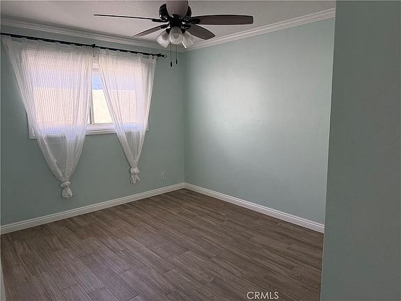 5th image of 21112 E Brookport St