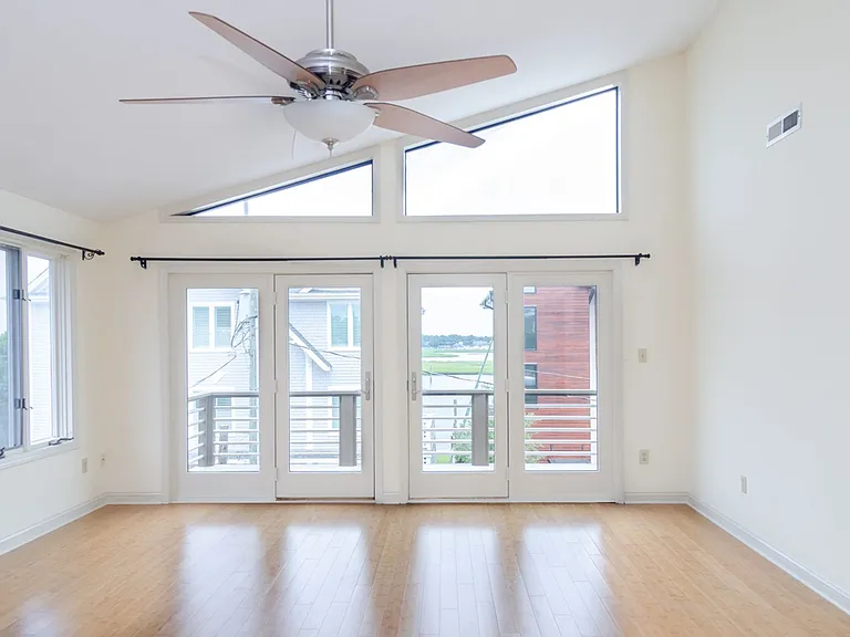 7 Shore Dr — Photo 19