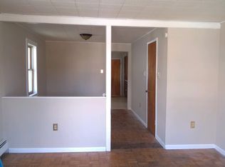 213 E Ridge St, Nanticoke, PA 18634