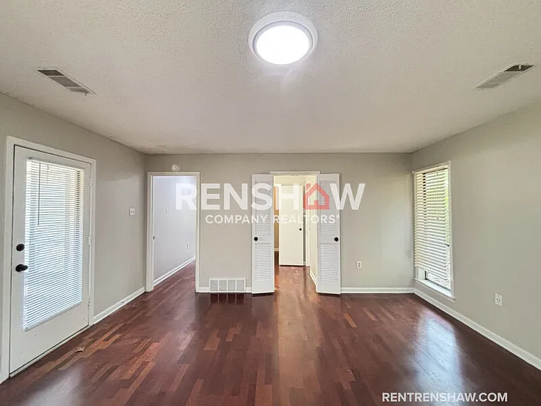 2302 Hawksmoor Pl — Photo 31