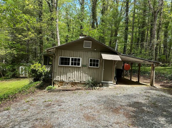 122 Summer Place Ln