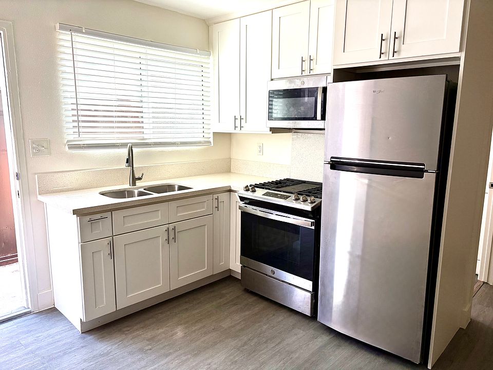 1st image of 1209 Molino Ave APT A