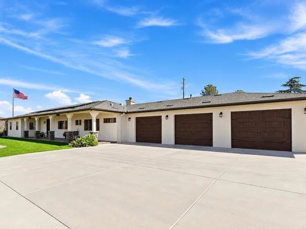 1457 Star Valley Rd, Alpine, CA 91901