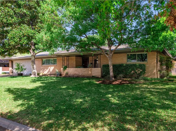 3524 Wooten Dr, Fort Worth, TX 76133