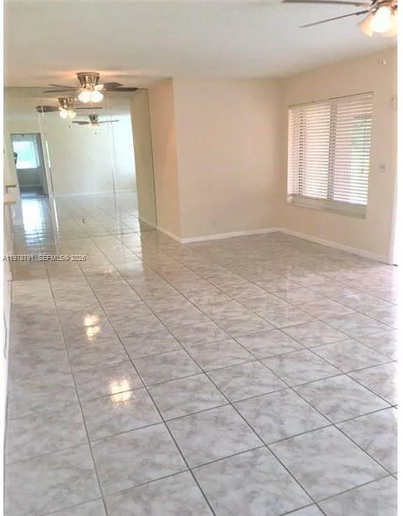 Building Photo - 5930 Whispering Pine Way #C-1