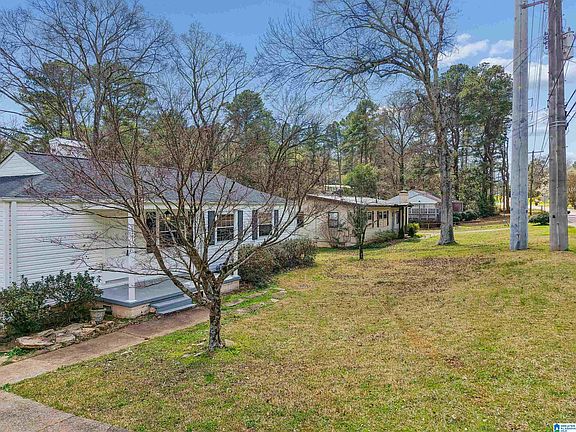 2nd image of 1235 Cresthill Rd