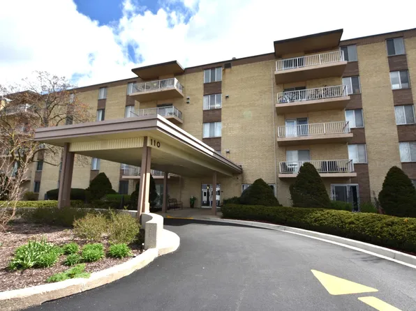 110 W Butterfield Rd APT 506S, Elmhurst, IL 60126