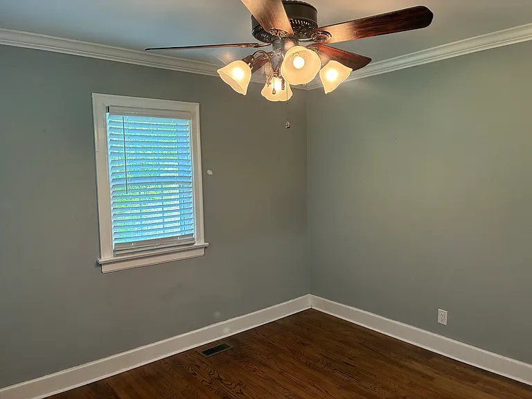 5309 Oakdale Ave — Photo 9