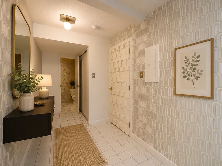 515 Saint Laurent Blvd #332 — Photo 2
