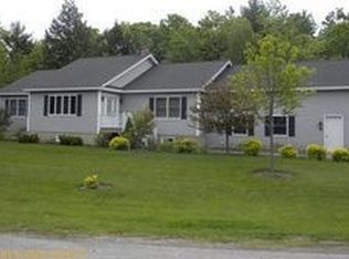 88 Stoneham Dr, West Gardiner, ME 04345