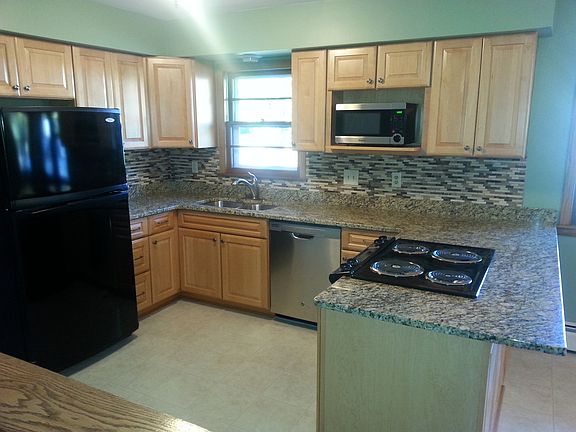 2nd image of 3734 Auger Ave