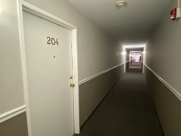 670 Marilyn Ave #204 — Photo 9