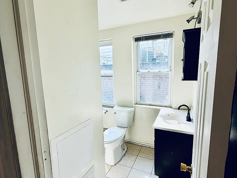 2820 W Girard Ave #3 — Photo 15