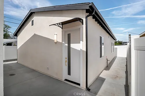 10327 Wish Ave #1/4 Photo 1