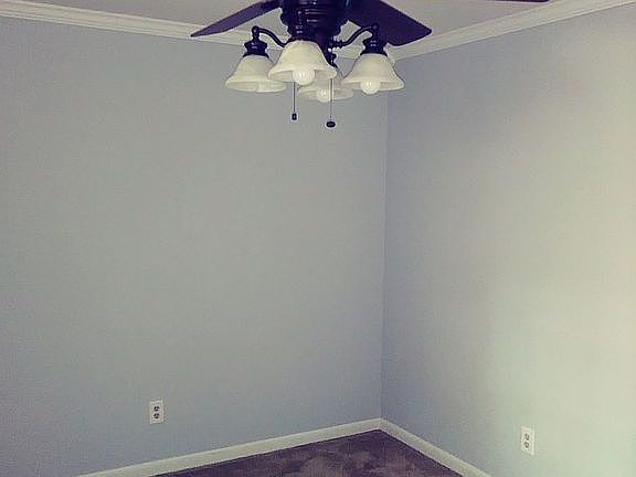 Middle Bedroom Facing East