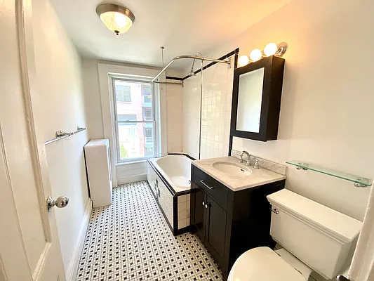 Rented by Douglas Elliman | media 11