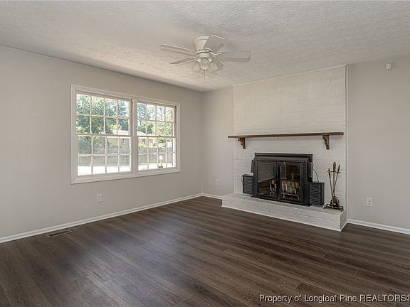 5th image of 3551 Pioneer Dr