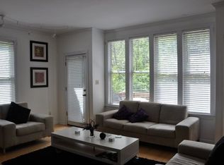 5905 Sentinel Dr, Raleigh, NC 27609